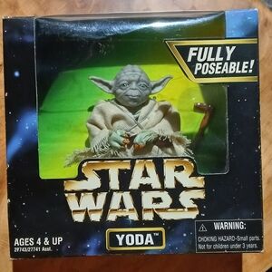 Star Wars Yoda Figure with Green and Brown Colors
